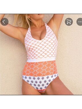 Cupshe Orange and White Patterned One-Piece Swimsuit